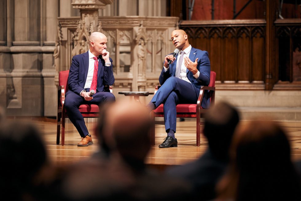 two governors speak at a Cathedral